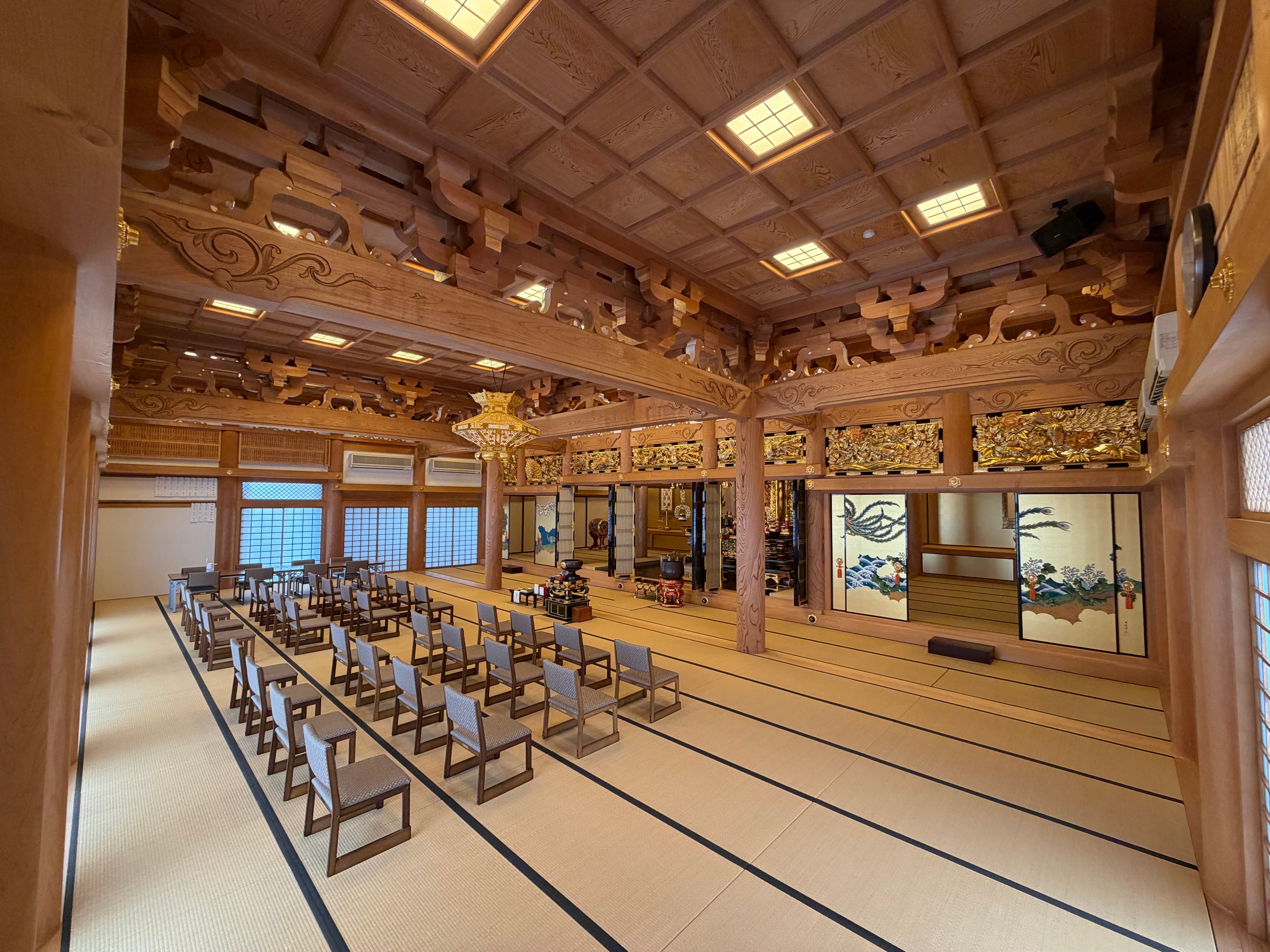西法寺の本堂